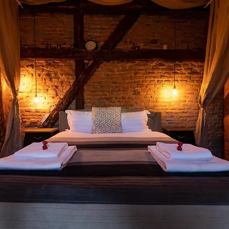 Guest house Wood House Republicii *