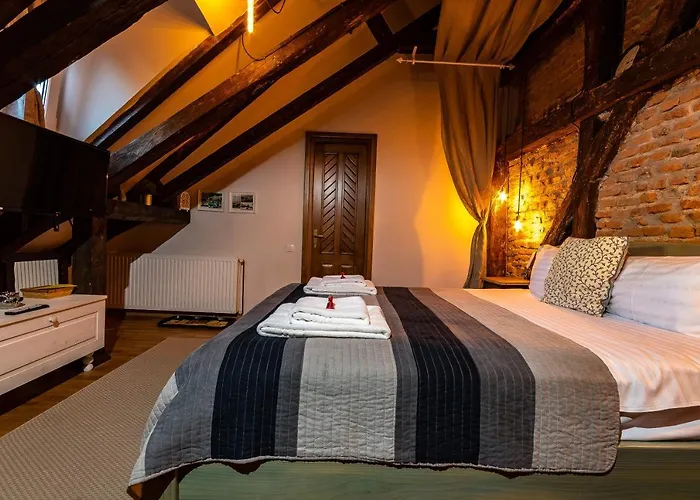 Wood House Republicii Braşov