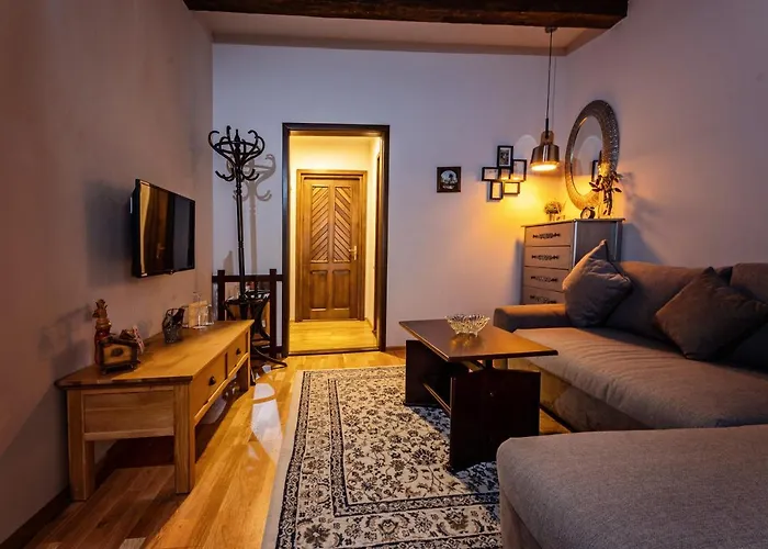 Wood House Republicii Apart-hotel Braşov