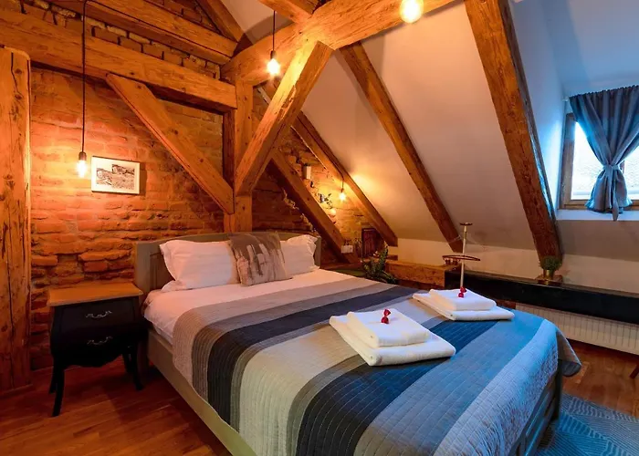 Wood House Republicii Brasov