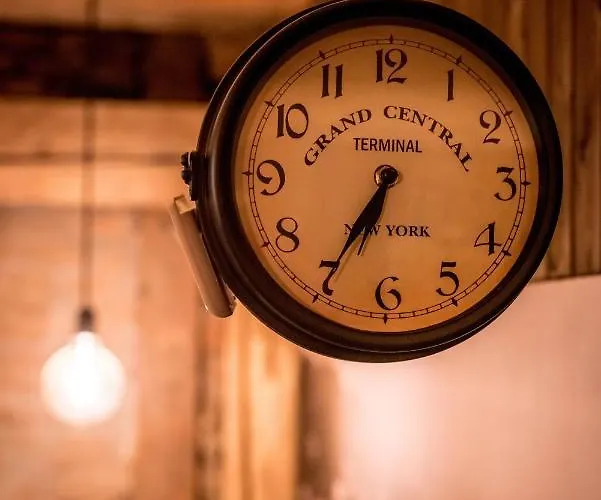 Aparthotel Wood House Republicii Brasov