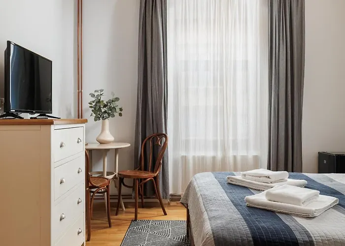 Wood House Republicii Apart-hotel Braşov