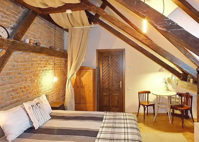 Wood House Republicii Brasov